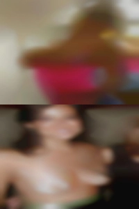 Thick 6 big tits 1/2 around.
